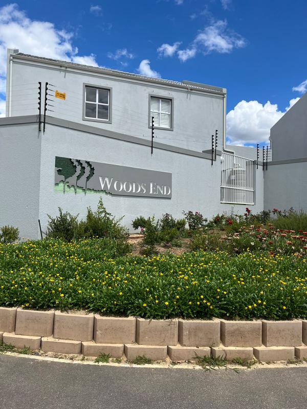 To Let 3 Bedroom Property for Rent in Pinehurst Western Cape